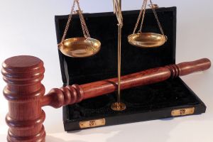 Arti penting hukum bagi warga negara: Tiga aspek utama