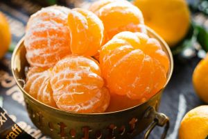 7 Buah rendah gula dan kalori, cocok dikonsumsi saat diet