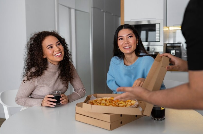 6 Kebiasaan kreatif tapi lucu saat tanggal tua ini mewarnai hari-hari karyawan saat kantong kempes