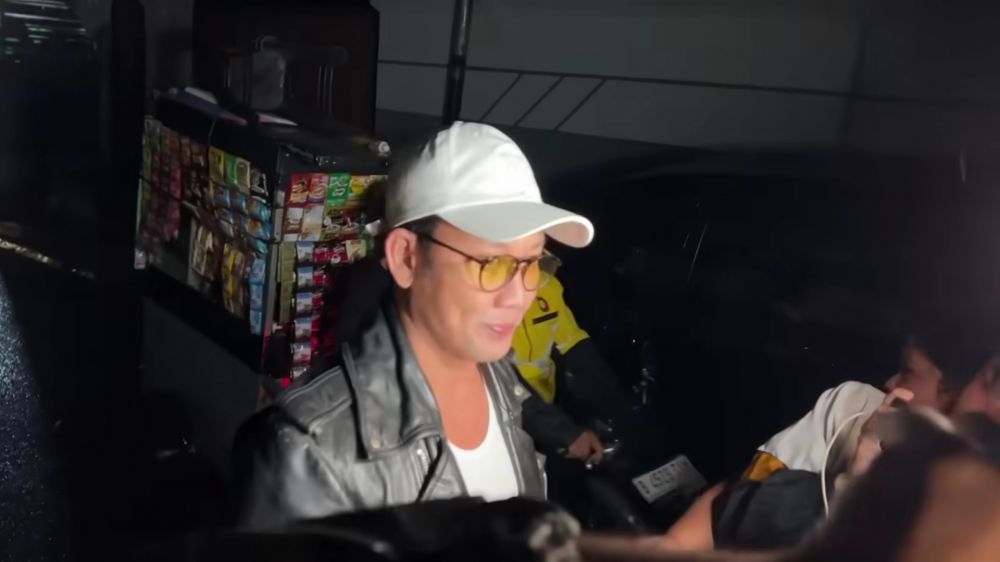 Denny Sumargo datangi rumah Farhat Abbas buntut ancaman hendak dihajar, begini endingnya