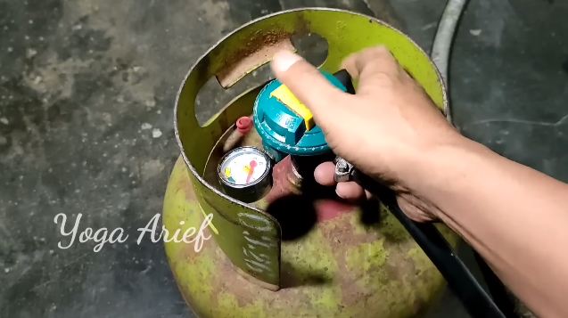 Cara mudah mengatasi regulator gas longgar pakai satu limbah saja