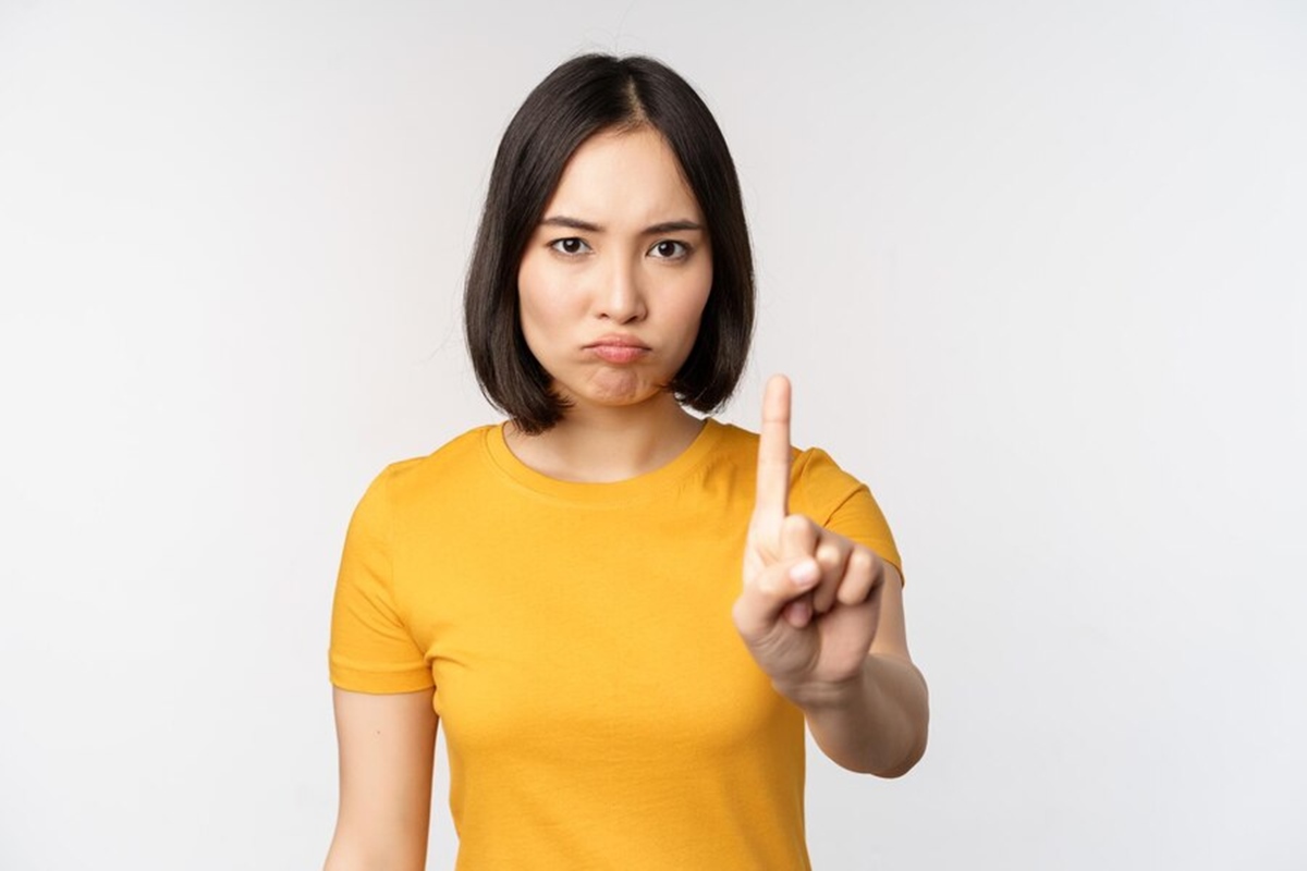 5 Contoh dialog teks anekdot sindiran, lengkap dengan definisi, fungsi, dan formatnya