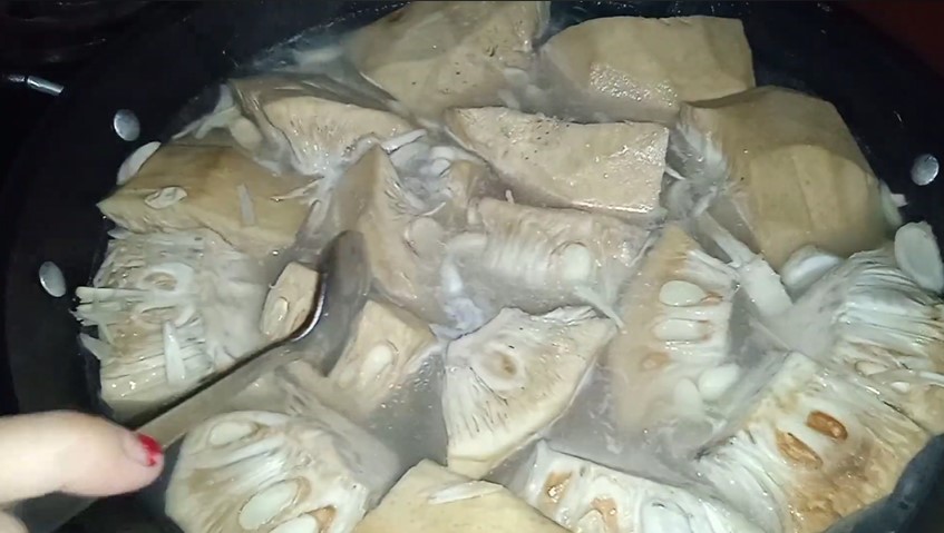 Trik mudah menyimpan nangka muda agar awet sampai berbulan-bulan, mudah dipraktikkan di rumah