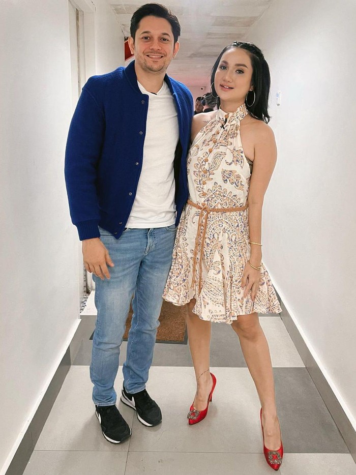 Andrew Andika ungkap berat bercerai dari Tengku Dewi, pengorbanan sang istri ini jadi alasannya