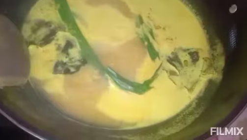 Tak perlu tambahan jeruk nipis, ini cara memasak nasi kuning agar awet dan tak cepat basi