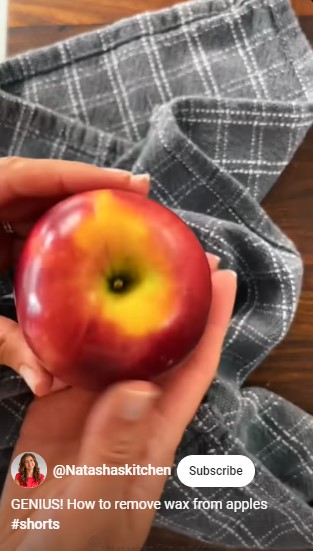 Hilangkan lapisan lilin di kulit apel tanpa baking soda atau cuka, ini caranya pakai 1 bahan dapur