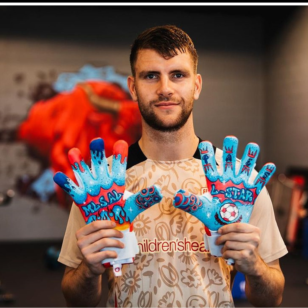 Momen lucu Maarten Paes hafalkan lagu Abang Tukang Bakso, 'ditatar' Sandy Walsh