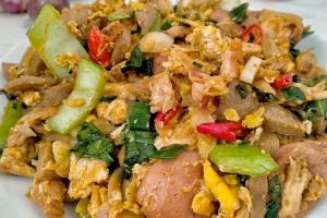 11 Ide masakan rumahan kreasi nasi gila yang lezat, mudah dibuat, dan mengenyangkan