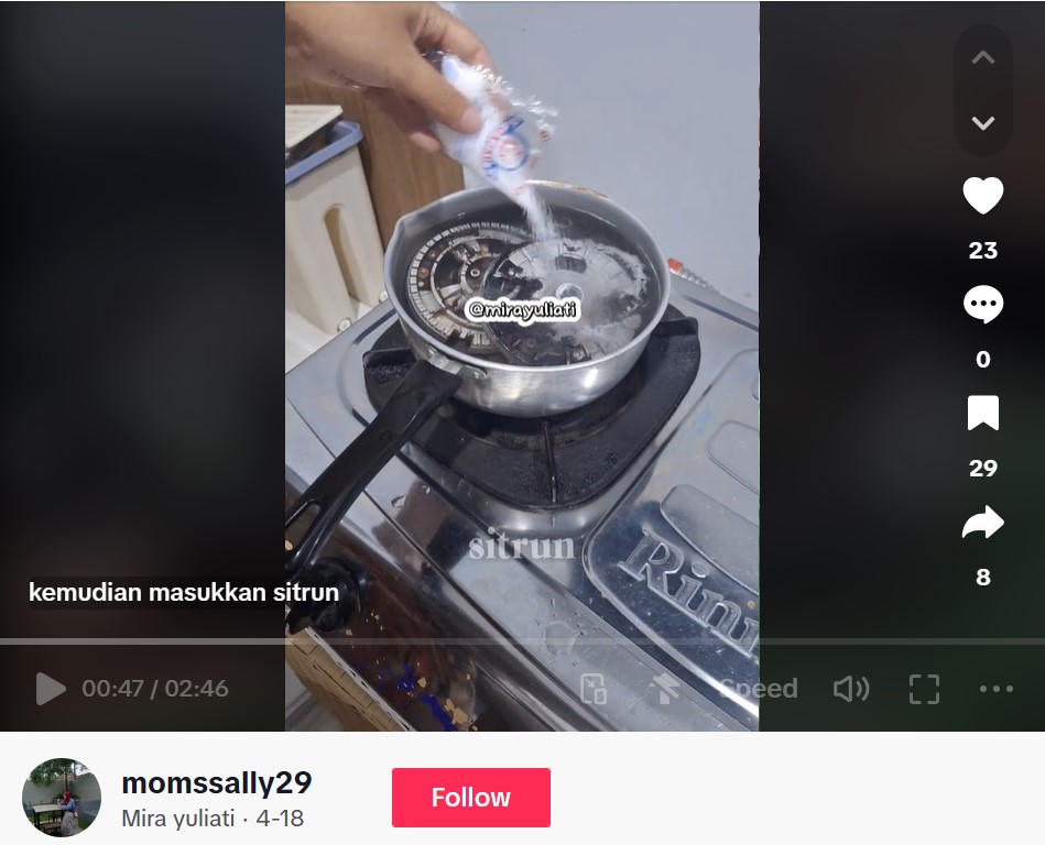 Tanpa direndam berjam-jam, ini cara ampuh hilangkan kerak di burner kompor gas pakai 2 bahan sederhana