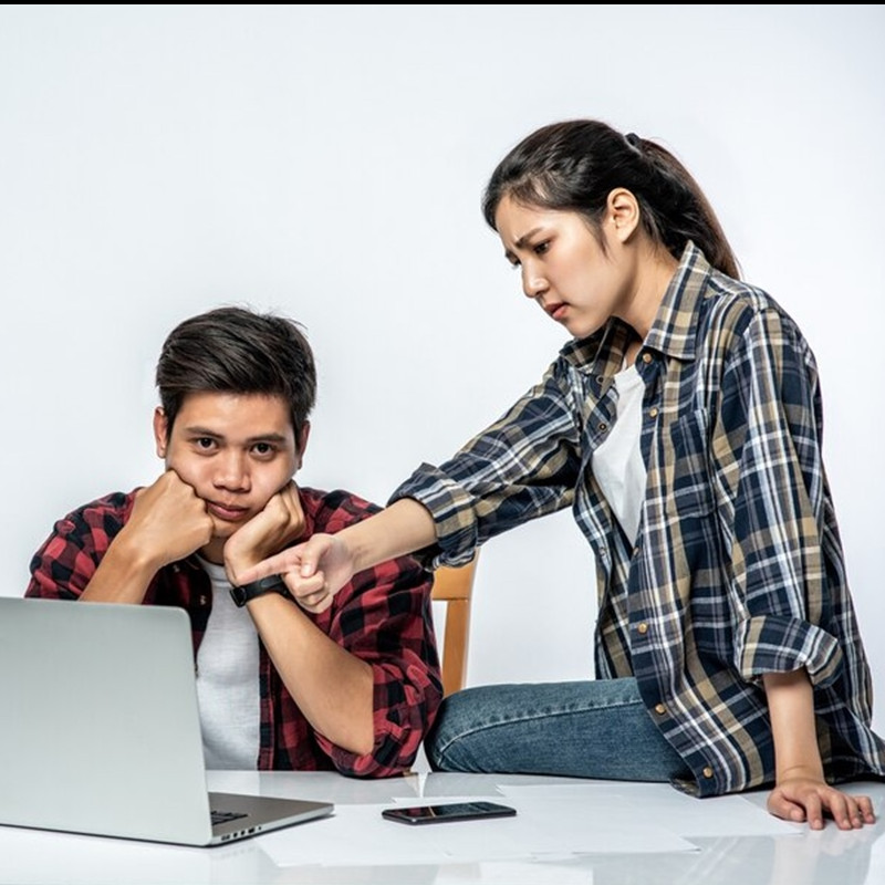 5 Contoh teks anekdot tentang pembelajaran daring, pahami definisi, fungsi, dan formatnya