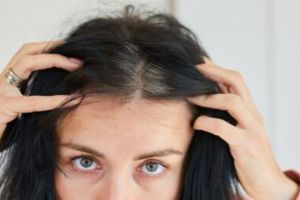 Cara cegah tumbuhnya uban prematur pakai 1 produk bayi, ampuh bikin rambut hitam merata tanpa semir