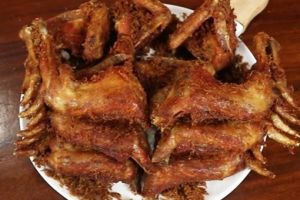 7 Resep ayam goreng ungkep tradisional, bumbu meresap sampai ke dalam dan bikin nagih