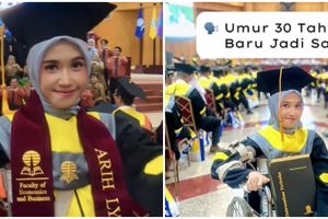 Wanita ini ceritakan alasan baru raih sarjana di usia 30, perjuangannya bikin nggak bisa berkata-kata