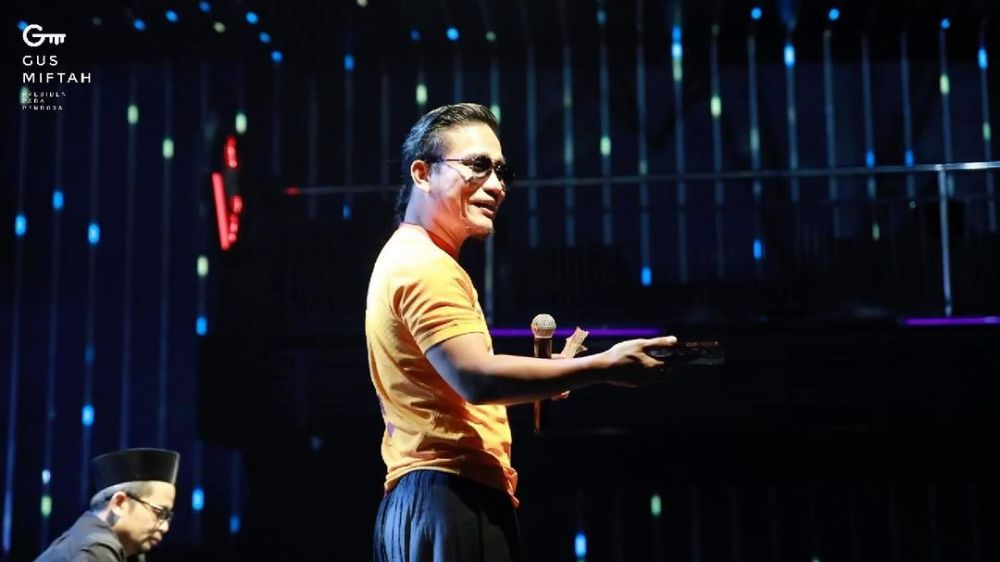 Gus Miftah dikecam usai hina pedagang es teh di tengah kajiannya, ini 6 kontroversi sang pendakwah