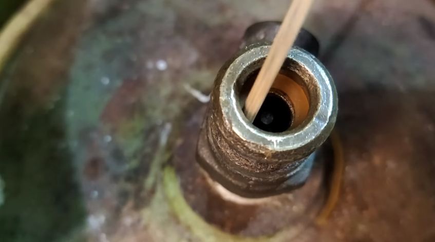  Trik mudah mengatasi kebocoran gas elpiji tanpa ditambal sabun mandi maupun ganti karet 