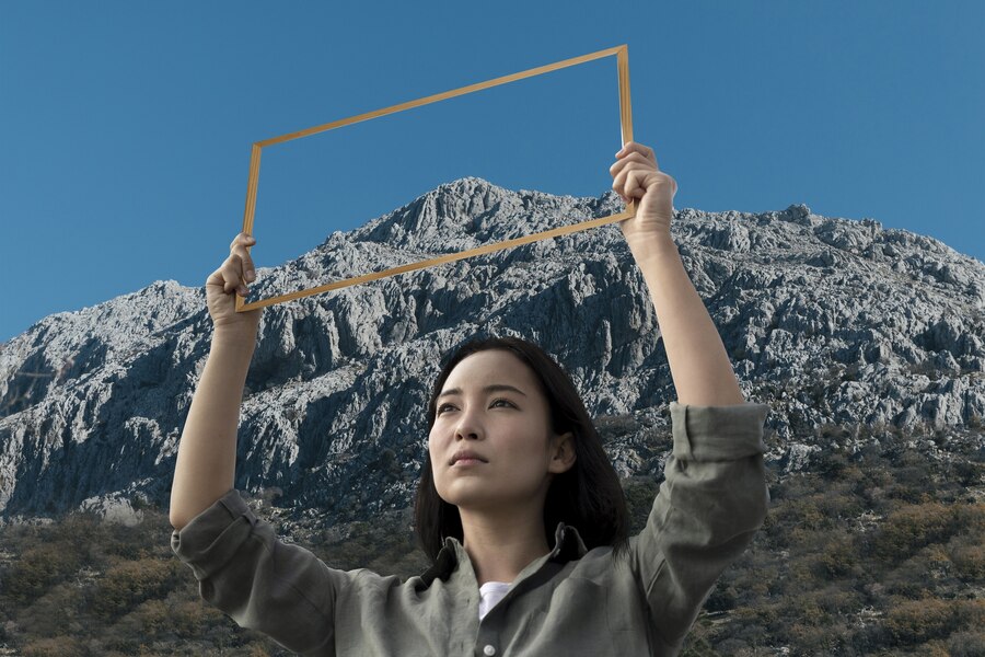 8 Mitos tangan tiba-tiba bergetar, dianggap bakal menerima rezeki nomplok