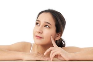 Campuran jahe dan 2 bahan alami bisa bikin wajah kencang awet muda, jadi alternatif skincare retinol