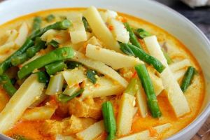 Masak sayur apa hari ini? 11 Resep sayur kuah kuning yang segar dan menggugah selera