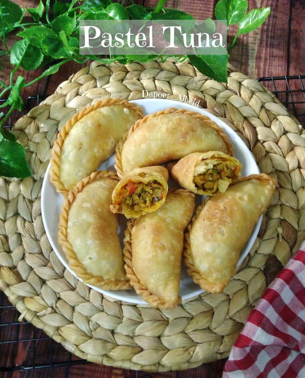 11 Kreasi resep pastel dengan aneka isi, kulitnya renyah dan dalamnya kaya rasa