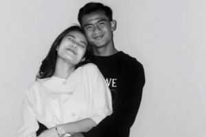 Azizah Salsha pamer foto mesra dipeluk Pratama Arhan dari belakang, diduga sedang hamil