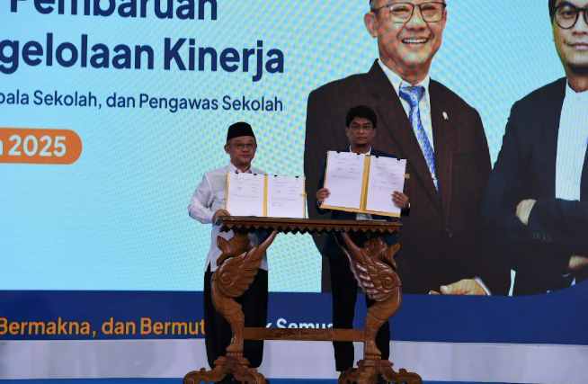 Beban kerja guru dikurangi, mulai dari jam mengajar cuma 18 jam hingga urusan administrasi