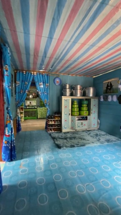 Dari luar mirip gubuk usang di tengah hutan, 9 potret rumah kayu ini meski colorful sedap dipandang