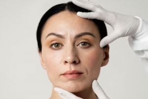 Tak pakai putih telur atau kentang, ini cara bikin kulit kendur jadi kencang dengan 1 buah-buahan