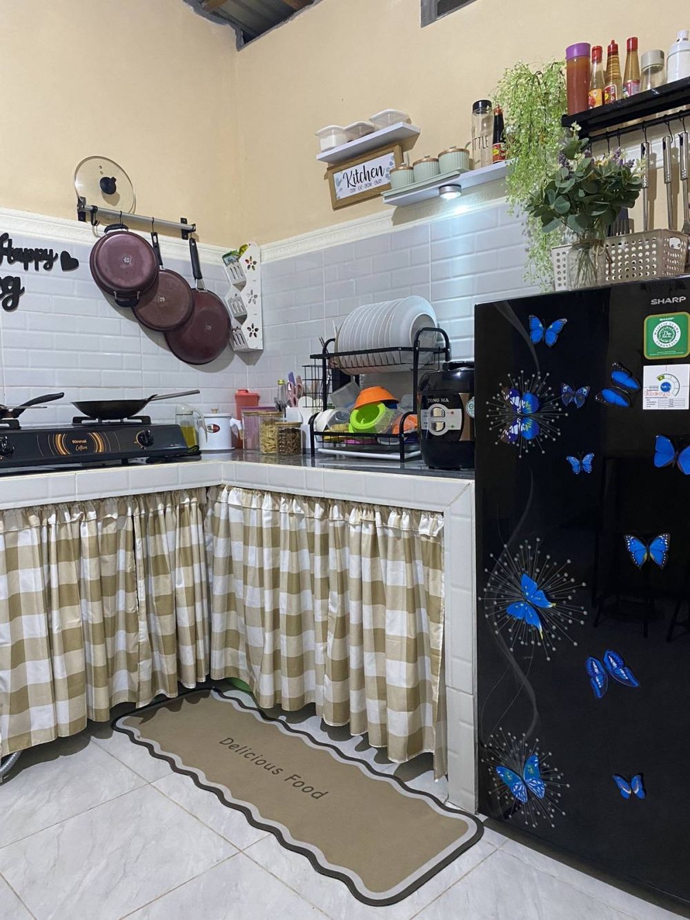 Tak perlu kitchen set mahal, 9 potret dapur rumah subsidi ini pas buat pencinta gaya minimalis