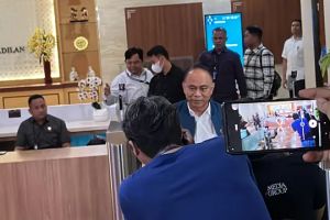 Bantahan Budi Arie soal kabar rumahnya digeladah terkait judi online Komdigi, singgung soal fitnah