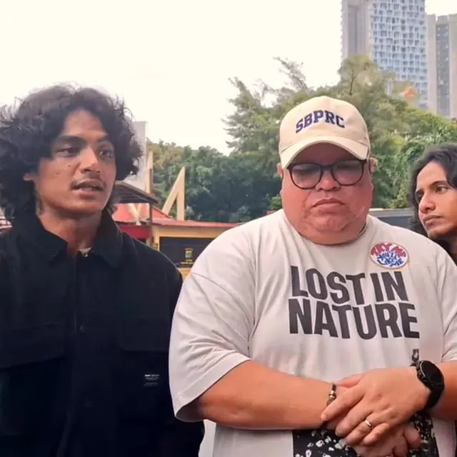 Vadel Badjideh protes band Radja, wajahnya di video klip ditutup gambar monyet