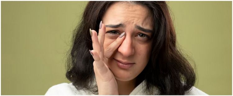 Bukan pakai green tea, ini cara mudah hilangkan kantung mata hanya dengan 1 jenis karbohidrat