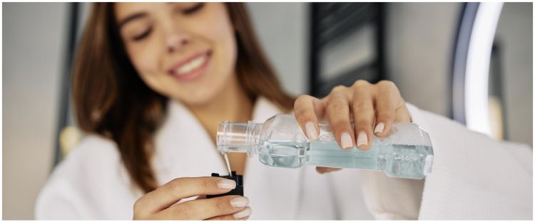 Tak perlu kunyit, ini trik putihkan gigi kuning dan hempas bau mulut pakai 1 jenis tanaman