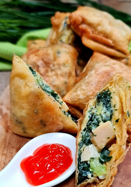 15 Resep camilan dari daun pepaya, enak, tidak pahit, dan praktis