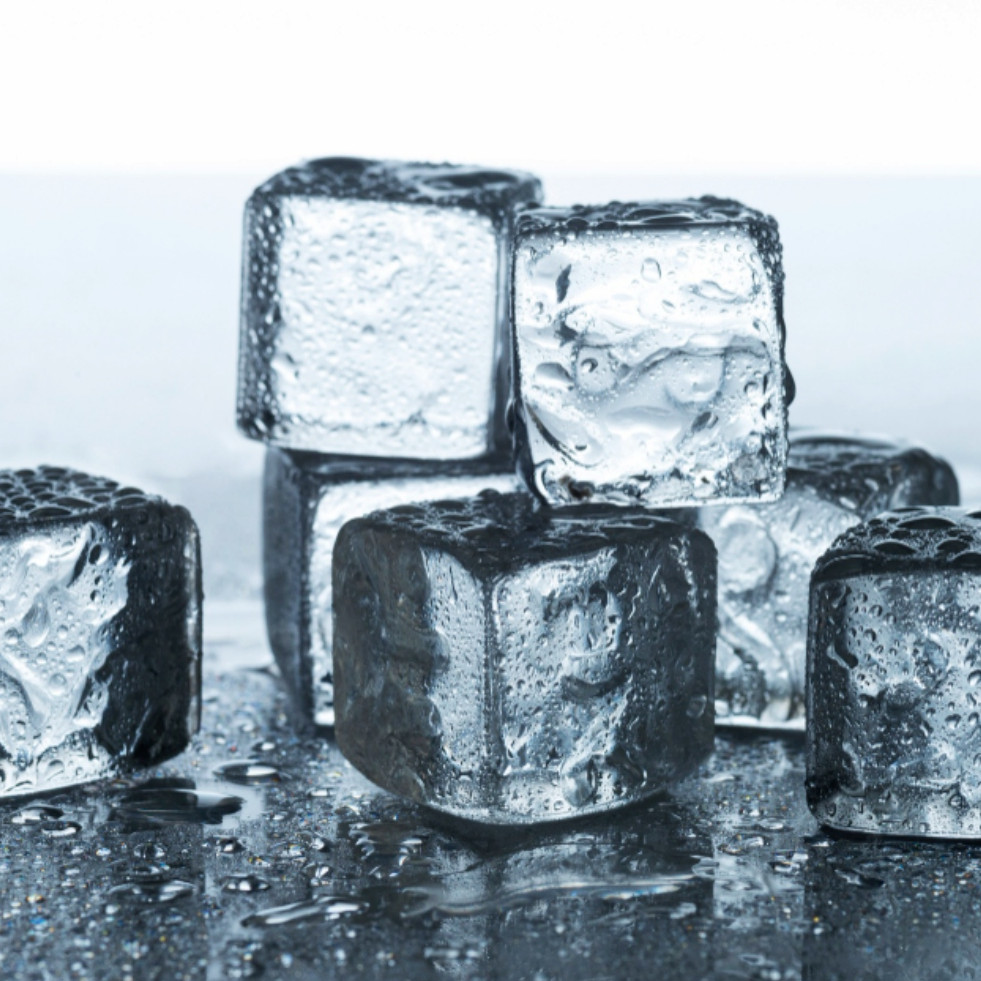 5 Cara mengatasi mulut kepedasan tanpa minum susu yang efektif dan aman