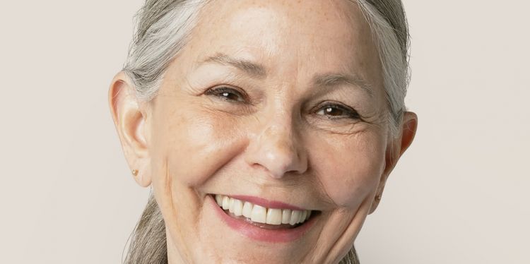 Usia 50 bisa tampak lebih muda 10 tahun, ini cara mengencangkan wajah kendur pakai 1 bahan makanan