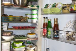 Jangan asal pakai! 5 Kebiasaan ini yang bikin kulkas cepat rusak dan boros listrik