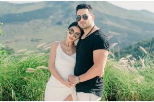 Delia Yasmine mantan istri Guntur Triyoga alami kecelakaan usai syuting, begini kondisinya