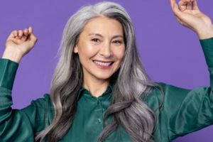 Bukan pakai urang aring, ini trik agar rambut beruban jadi hitam alami lagi pakai 1 jenis biji-bijian