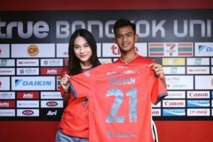 Pratama Arhan resmi pindah ke Bangkok United, ucapan Aizazah Salsha tuai sorotan