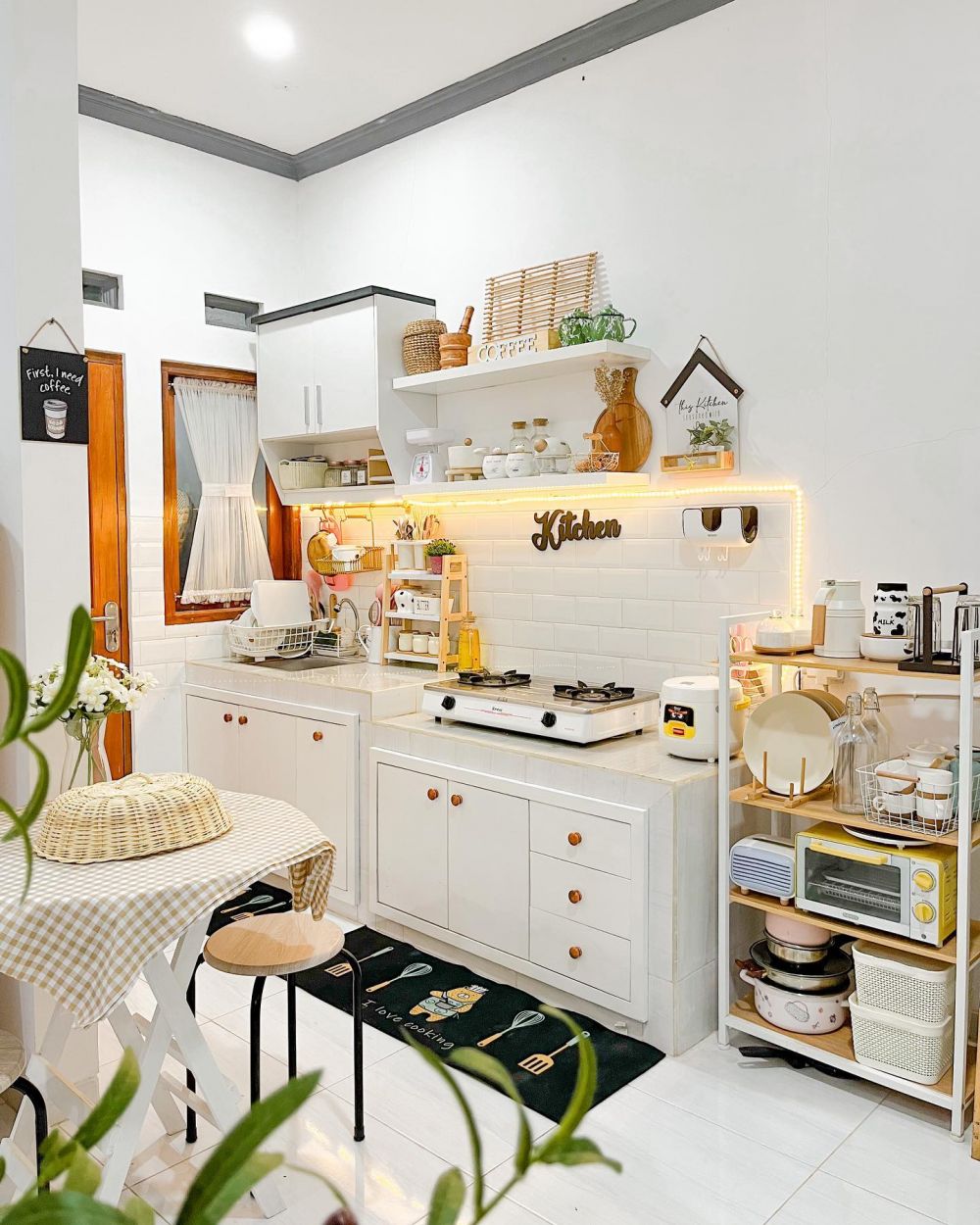 9 Potret dapur ala kitchen set versi low bujet ini simpel tapi mewah, padahal tak sampai sejuta