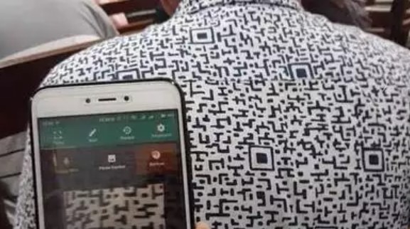 Desainnya bikin pusing sampai lihat dua kali, 11 potret lucu pakaian bermotif ini nggak habis pikir