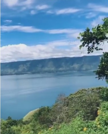 Rumah sederhana ini punya pemandangan seperti di resort mewah, bisa healing tiap hari, ini 7 potretnya