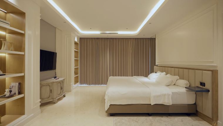 Berasa liburan setiap hari, intip 11 potret kamar tidur Citra Kirana, desainnya mirip resort bintang 5