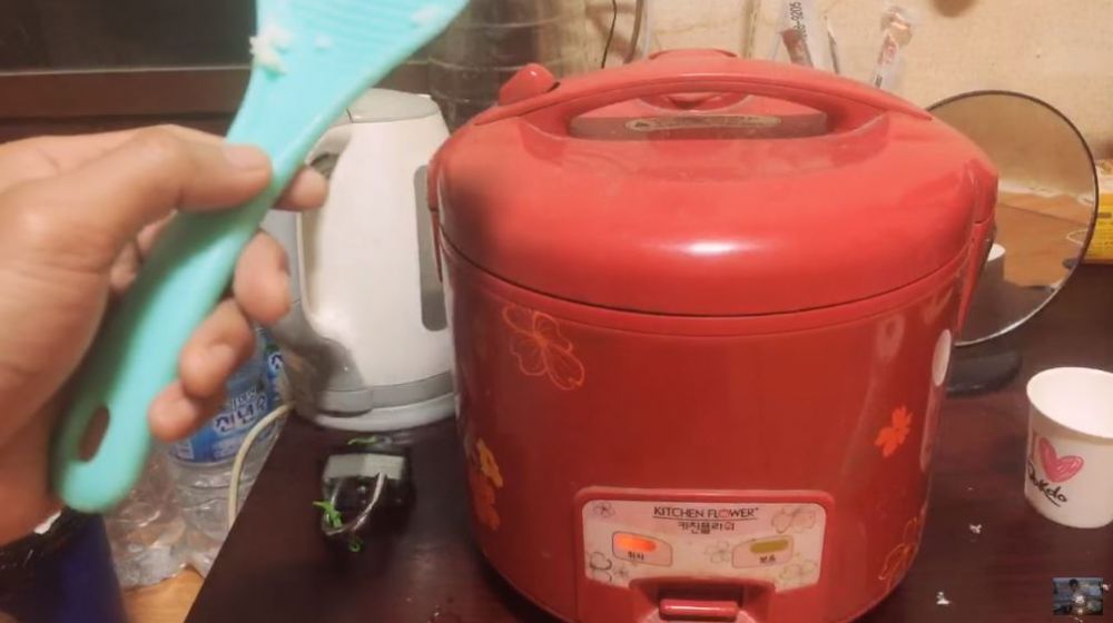 Trik praktis mengatasi nasi kurang matang di rice cooker tanpa perlu dikukus