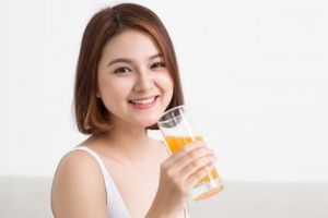 Usia 60 tahun jadi terlihat 40 tahun, ini cara agar wajah tetap kenyal mengandung kolagen dari 2 buah