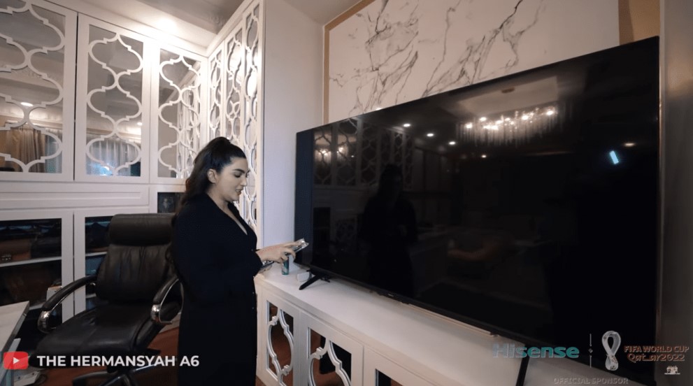 Ada gorden pakai remote control, intip 11 potret kamar Anang dan Ashanty, dilengkapi teknologi canggih