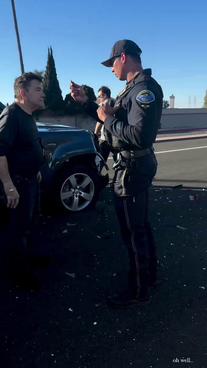 6 Kronologi Aurelie Moeremans dan suami kecelakaan mobil saat lampu merah di AS, alami benturan keras