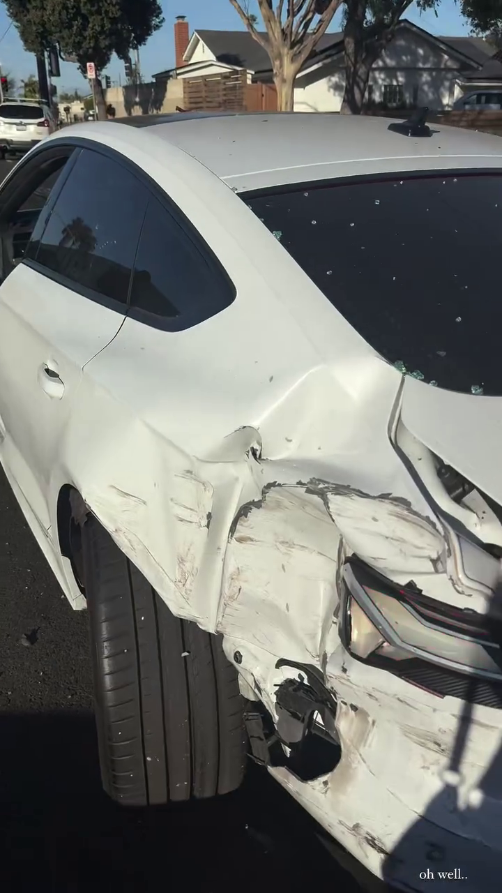 6 Kronologi Aurelie Moeremans dan suami kecelakaan mobil saat lampu merah di AS, alami benturan keras