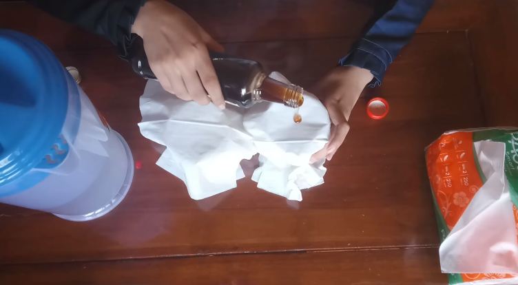 Bukan ditambah air, ini trik mudah membedakan madu asli dan palsu dengan 1 alat sederhana