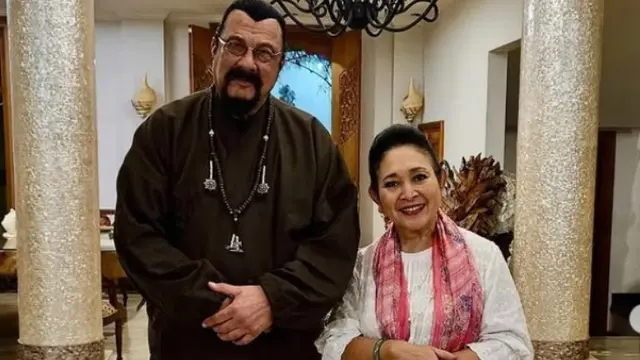 Siapa Steven Seagal? Aktor laga Hollywood yang bertemu Prabowo dan Titiek Soeharto